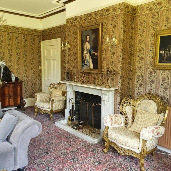 Country Manor House With Indoor Pool And Hot Tub Βίλα Ρότσεστερ Εξωτερικό φωτογραφία