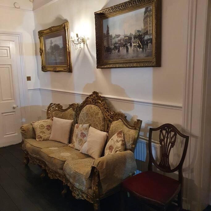 Country Manor House With Indoor Pool And Hot Tub Βίλα Ρότσεστερ Εξωτερικό φωτογραφία