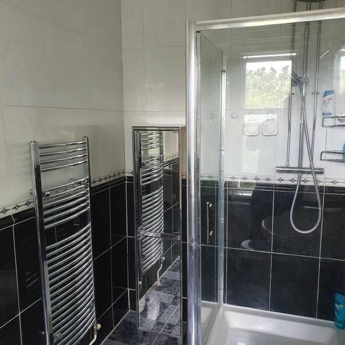 Country Manor House With Indoor Pool And Hot Tub Βίλα Ρότσεστερ Εξωτερικό φωτογραφία