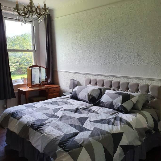 Country Manor House With Indoor Pool And Hot Tub Βίλα Ρότσεστερ Εξωτερικό φωτογραφία