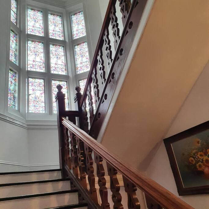 Country Manor House With Indoor Pool And Hot Tub Βίλα Ρότσεστερ Εξωτερικό φωτογραφία