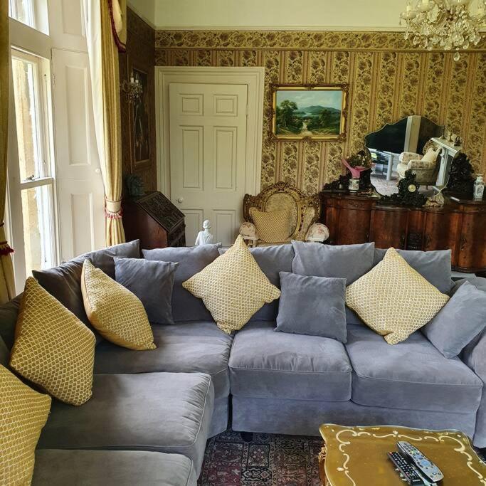Country Manor House With Indoor Pool And Hot Tub Βίλα Ρότσεστερ Εξωτερικό φωτογραφία