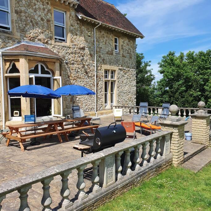 Country Manor House With Indoor Pool And Hot Tub Βίλα Ρότσεστερ Εξωτερικό φωτογραφία
